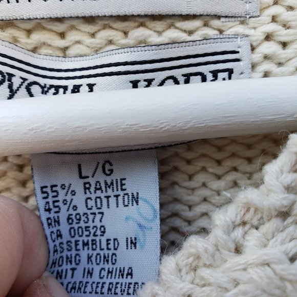 NWT Crystal Kobe Vintage 90s Chunky Knit Halloween Spooky Sweater - Picture 5 of 5